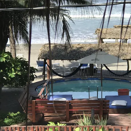Casa De Las Olas Surf & Beach Club